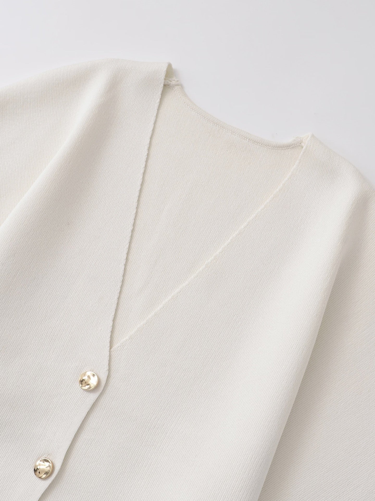 V-Ausschnitt Cardigan