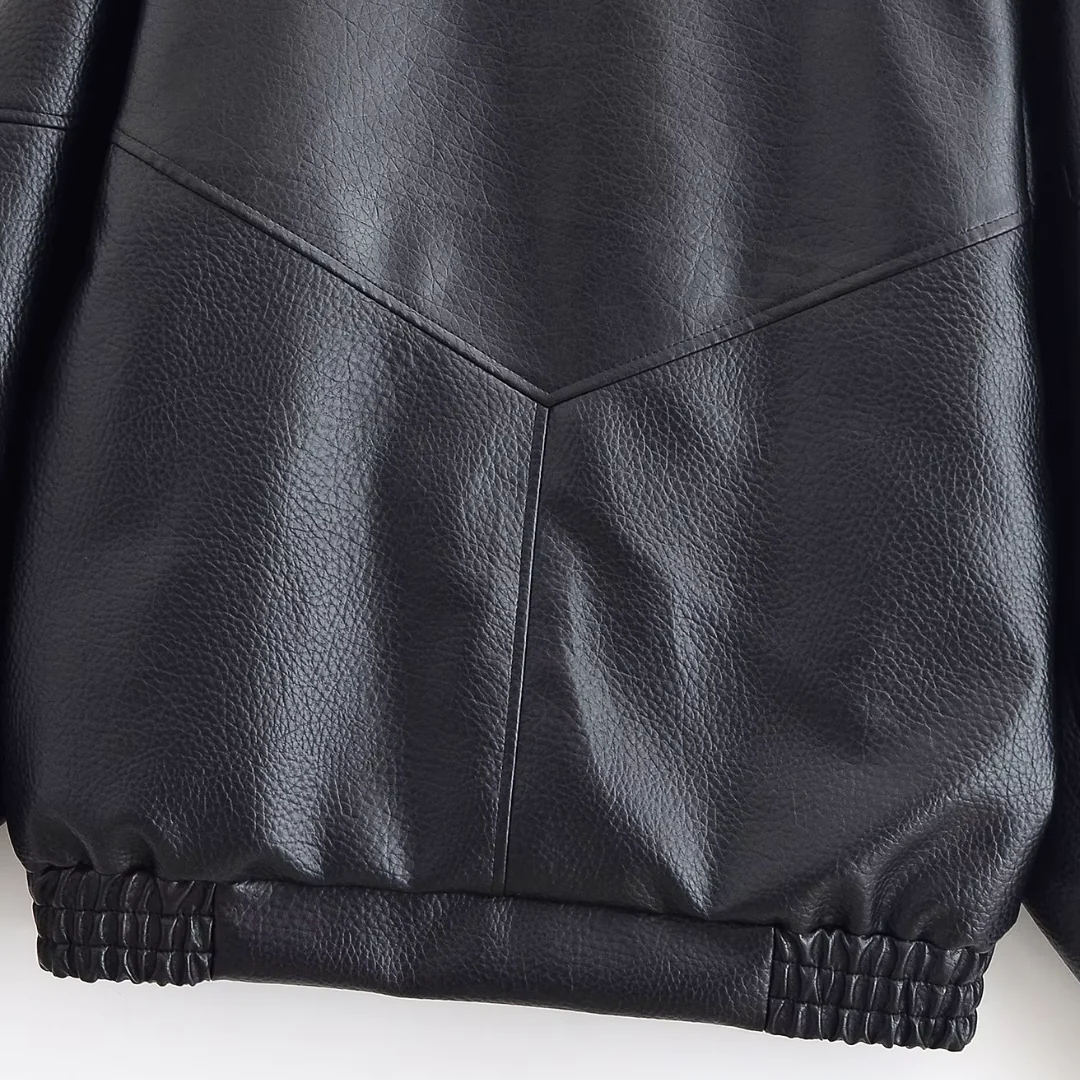 Kunstlederjacke mit Stehkragen