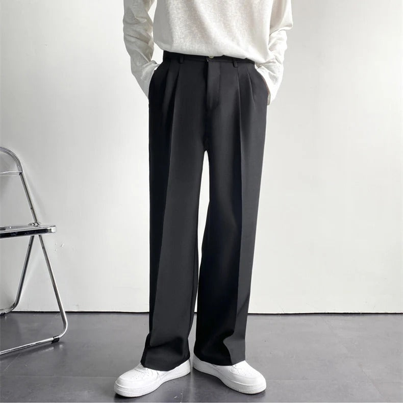 Relaxed Fit Stoffhose